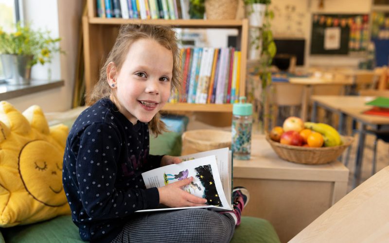 meisje-fruit-school-alex-gezonde-school-veenendaal-cpov